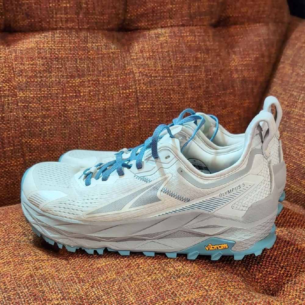 Altra Olympus 5